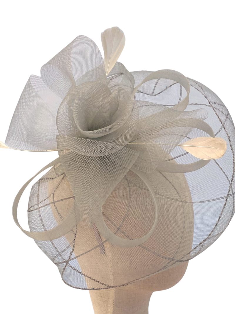 Grey Large Mesh Fascinator - Image 4