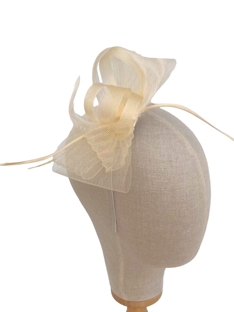Cream Crimped Mesh Bow Fascinator - Image 3