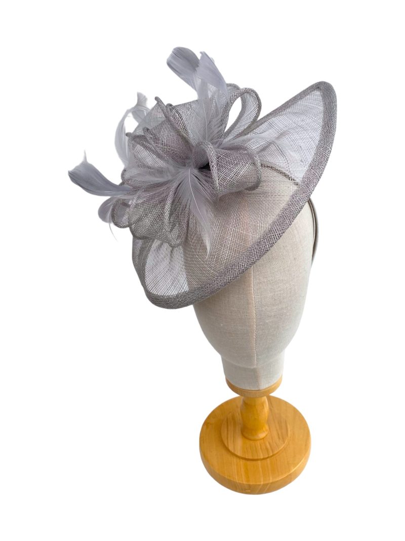 Grey Sinamay Bow and Feather Teardrop Fascinator - Image 4