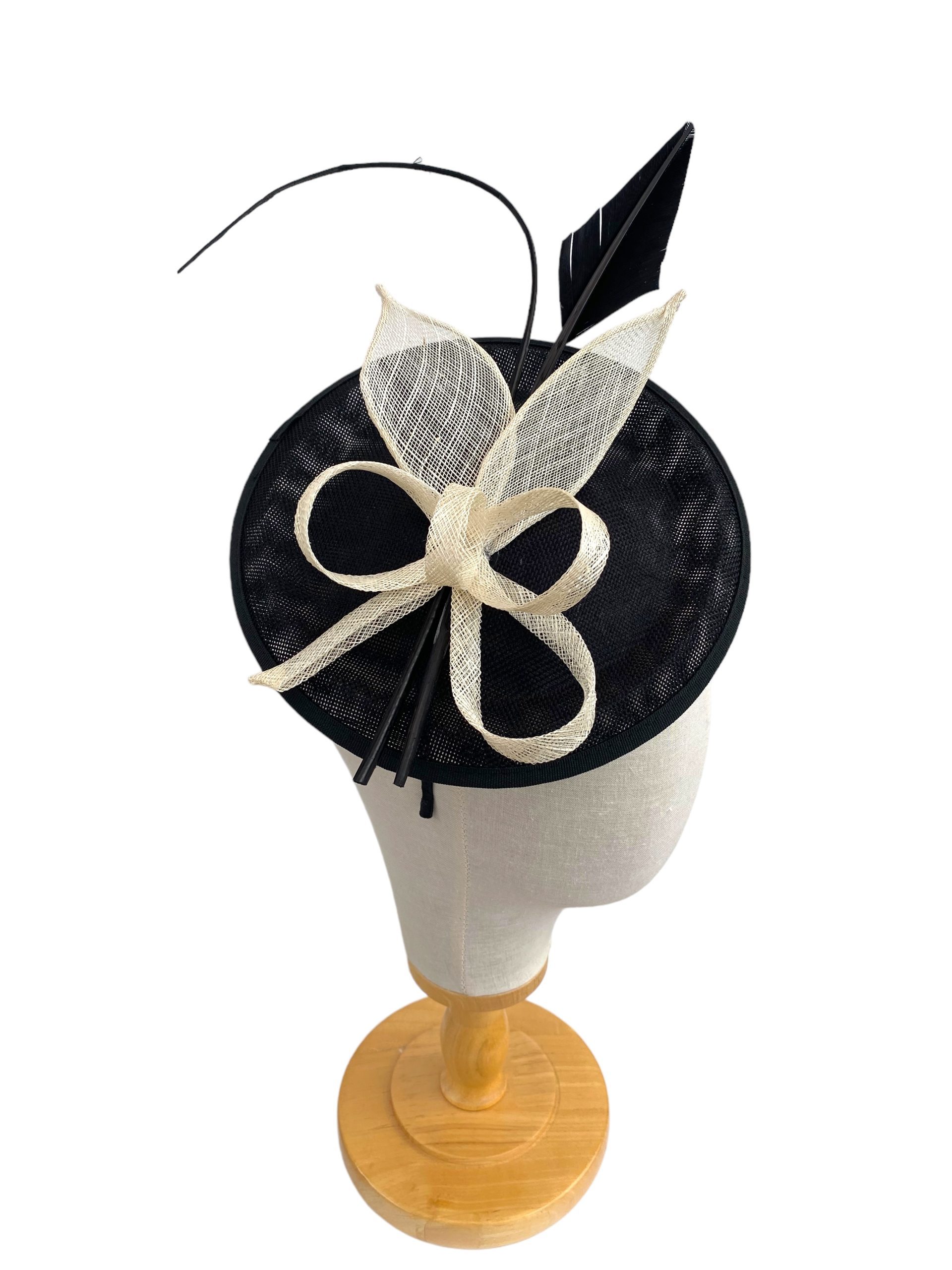 Black and Ivory Round Disc Quill Fascinator - Image 3